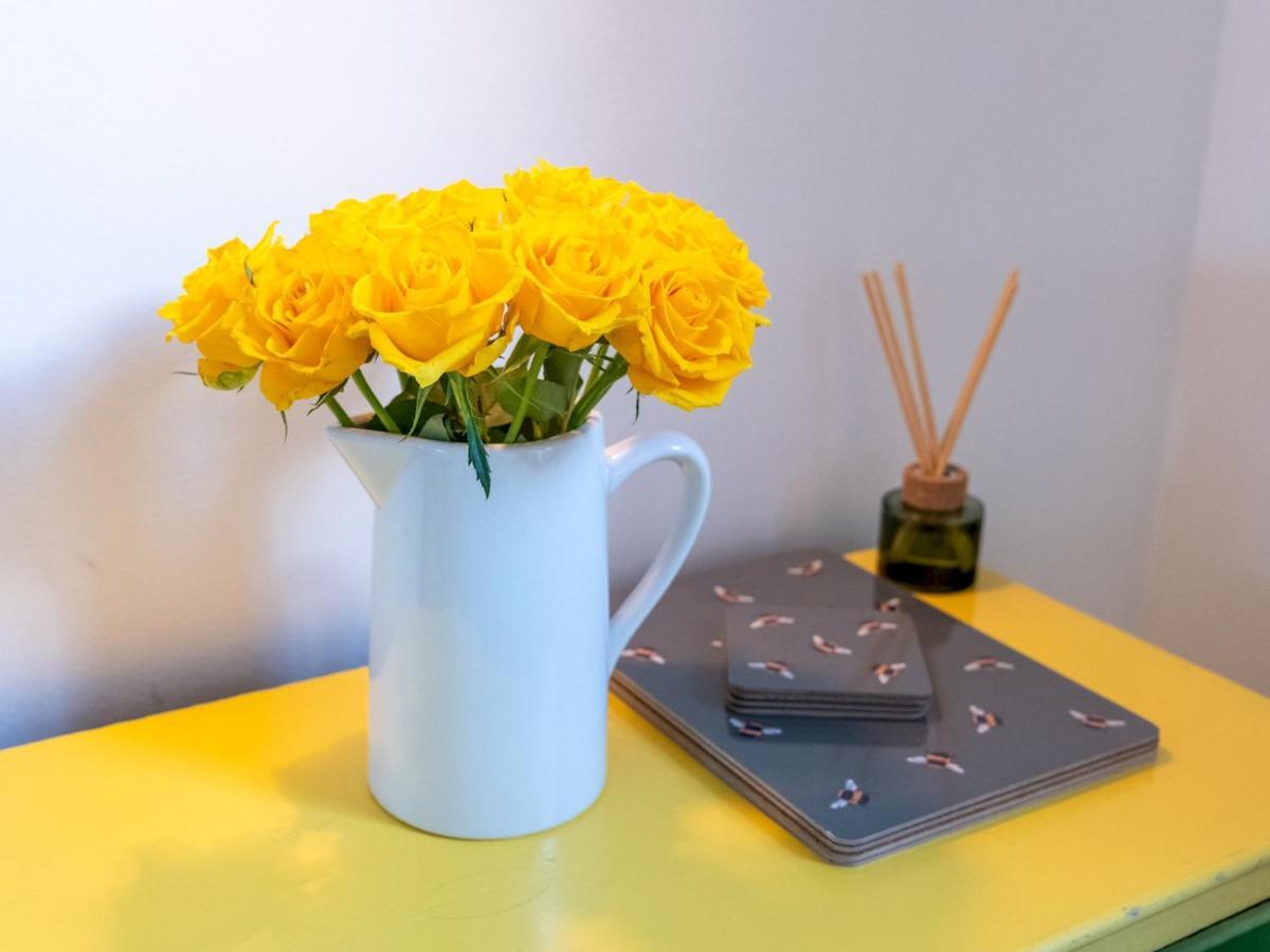 Pass The Keys Notting Hill Hideaway Apartment London Bagian luar foto